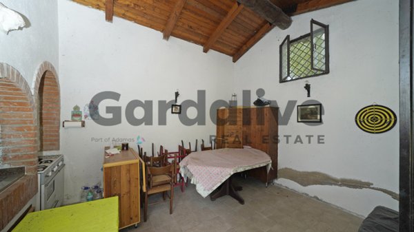 casa indipendente in vendita a Calvagese della Riviera in zona Carzago