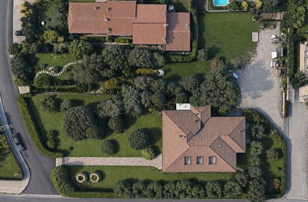 casa indipendente in vendita a Calvagese della Riviera