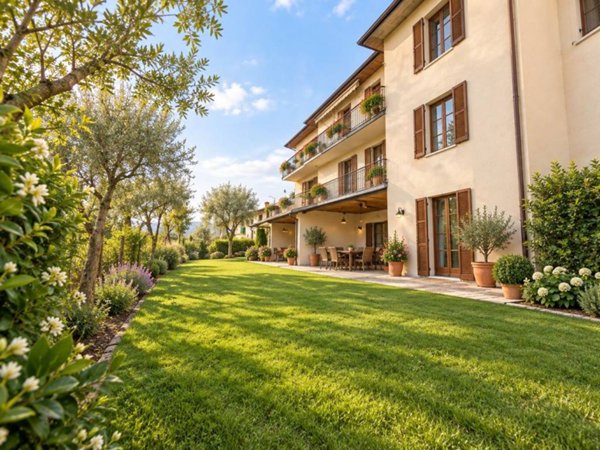 casa indipendente in vendita a Calvagese della Riviera in zona Carzago