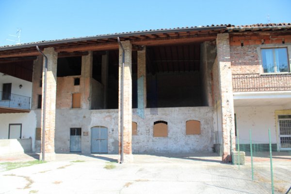 casale in vendita a Calvisano in zona Malpaga
