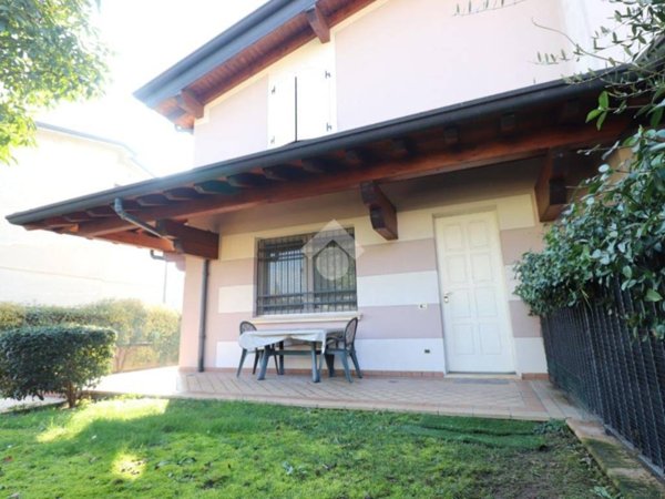 casa indipendente in vendita a Calvisano