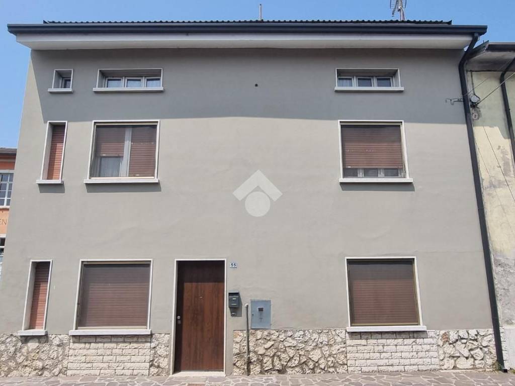 casa indipendente in vendita a Calvisano in zona Malpaga