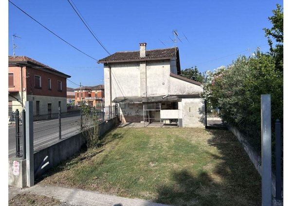 quadrivano in vendita a Calvisano in zona Mezzane