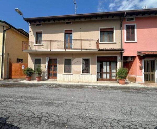 casa indipendente in vendita a Calvisano
