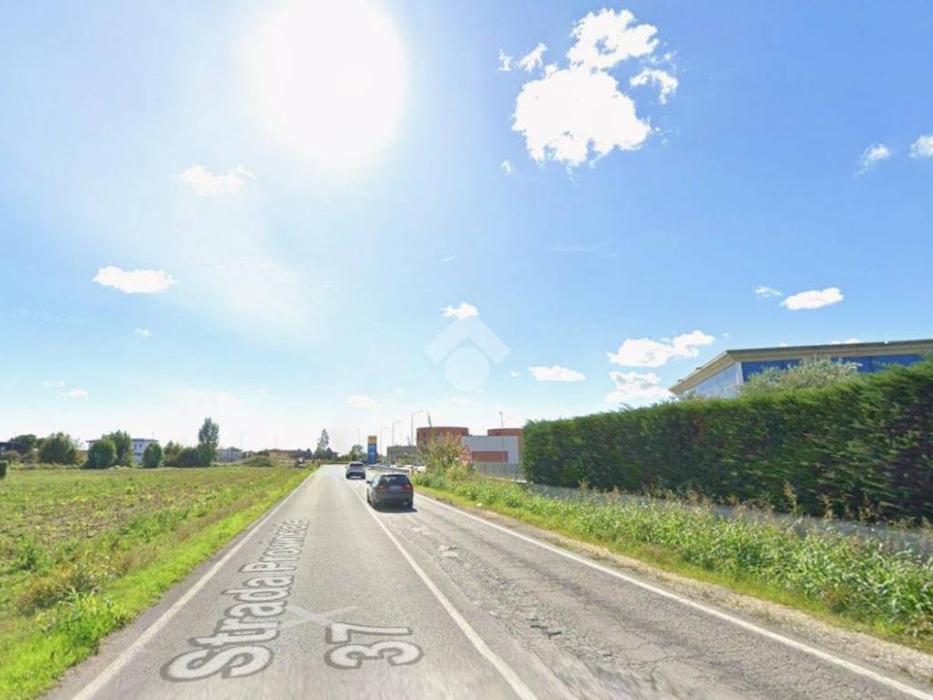 locale commerciale in vendita a Calvisano