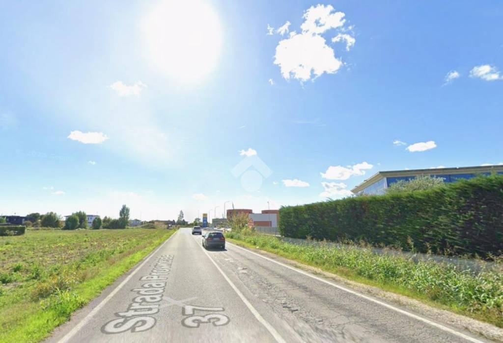 locale commerciale in vendita a Calvisano