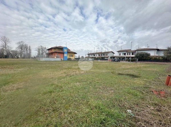 terreno edificabile in vendita a Calvisano