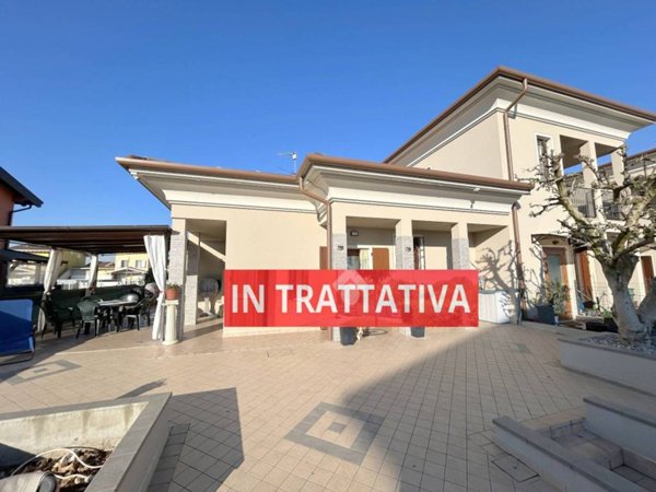 casa indipendente in vendita a Calvisano in zona Malpaga