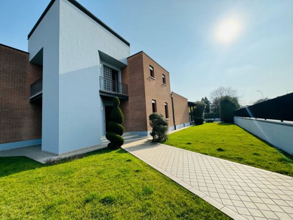 casa indipendente in vendita a Calvisano