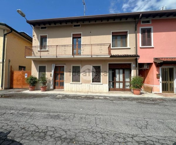 casa indipendente in vendita a Calvisano