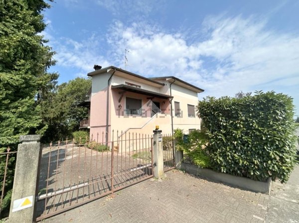 casa indipendente in vendita a Calvisano in zona Malpaga
