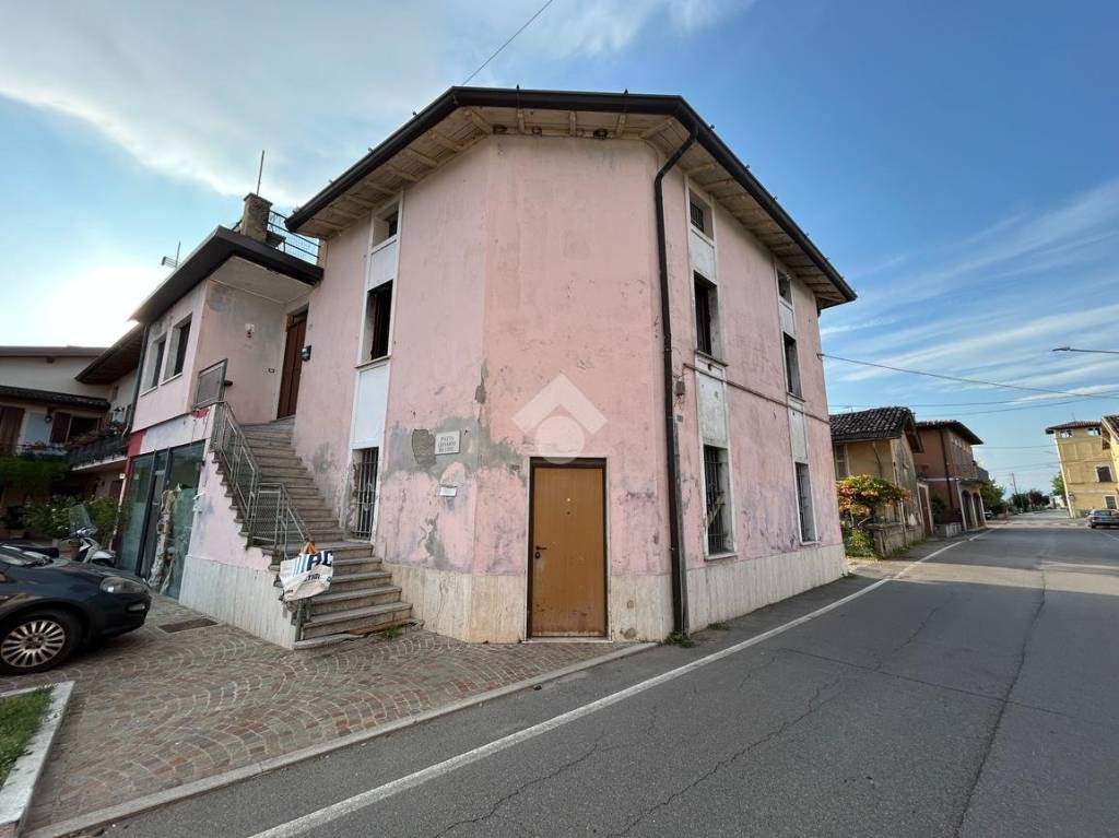 appartamento in vendita a Calvisano in zona Malpaga