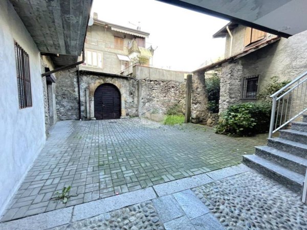 appartamento in vendita a Capo di Ponte in zona Cemmo