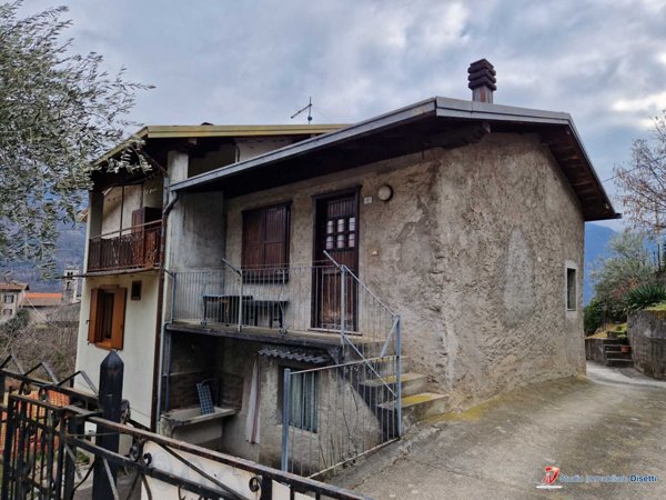 casa indipendente in vendita a Capo di Ponte