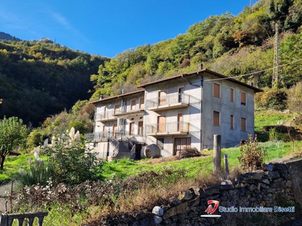 casa indipendente in vendita a Capo di Ponte