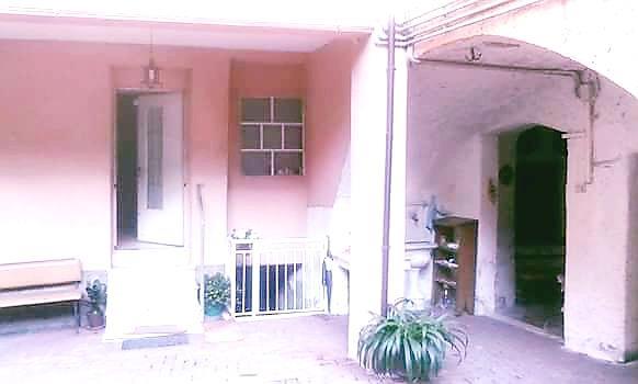 casa indipendente in vendita a Capo di Ponte in zona Cemmo