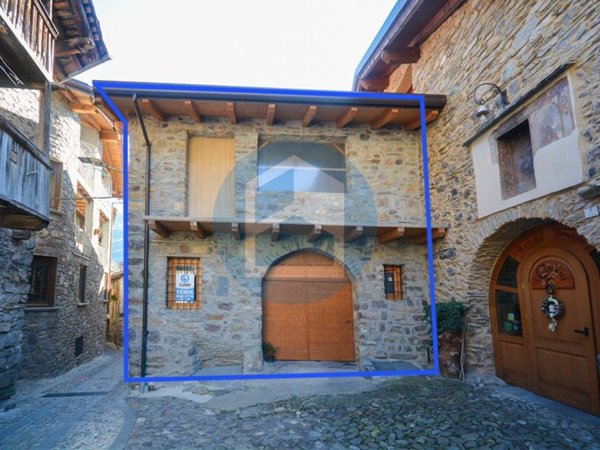 appartamento in vendita a Capo di Ponte in zona Pescarzo