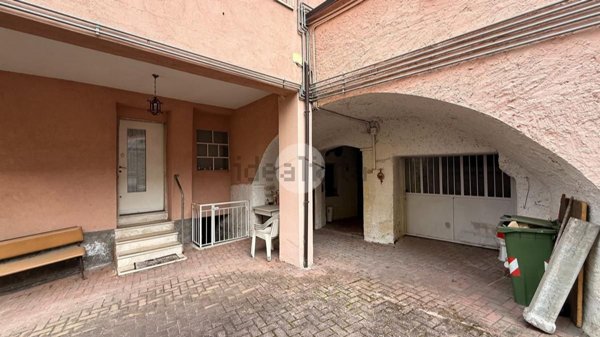 appartamento in vendita a Capo di Ponte in zona Cemmo