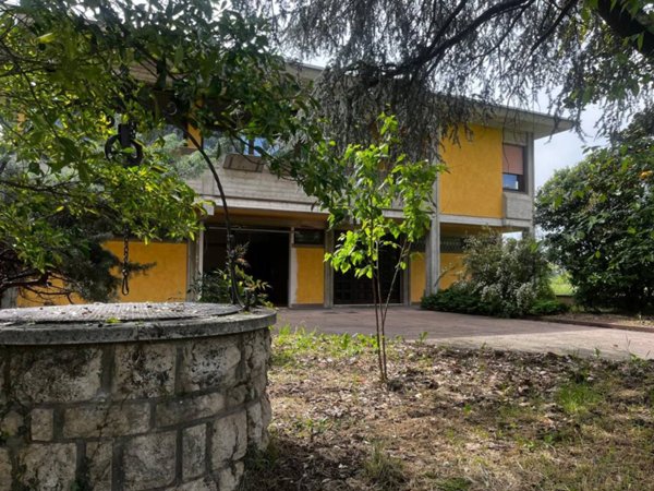 casa indipendente in vendita a Capriano del Colle