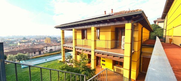 casa indipendente in vendita a Capriano del Colle