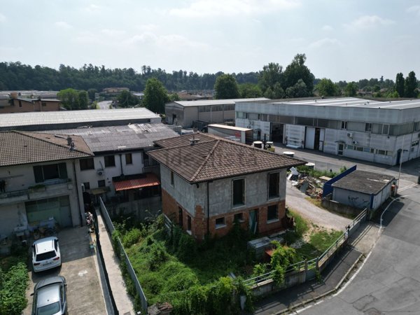 casale in vendita a Capriano del Colle