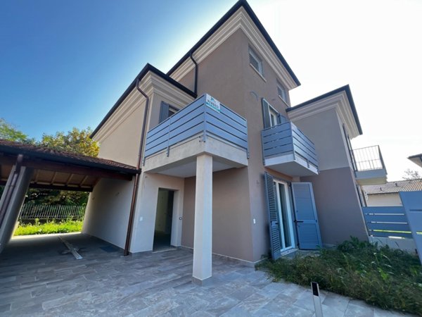 casa indipendente in vendita a Capriano del Colle