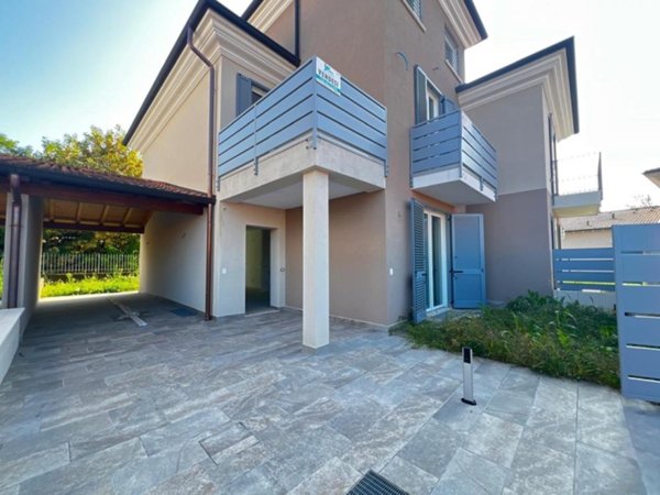 casa indipendente in vendita a Capriano del Colle