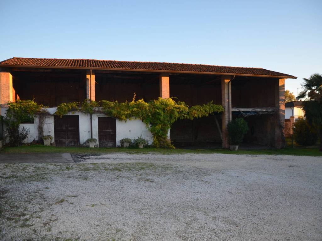 casa indipendente in vendita a Capriano del Colle