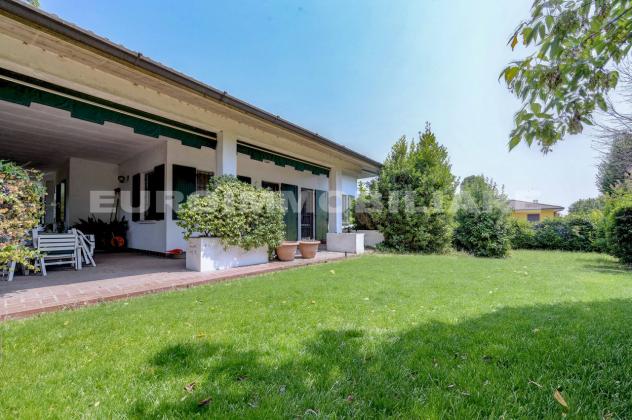 casa indipendente in vendita a Capriano del Colle