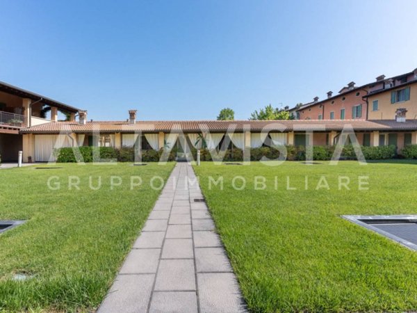 casa indipendente in vendita a Capriano del Colle