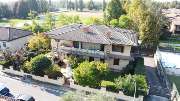 casa indipendente in vendita a Capriano del Colle