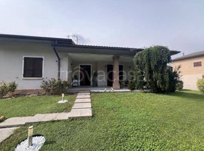 casa indipendente in vendita a Capriano del Colle