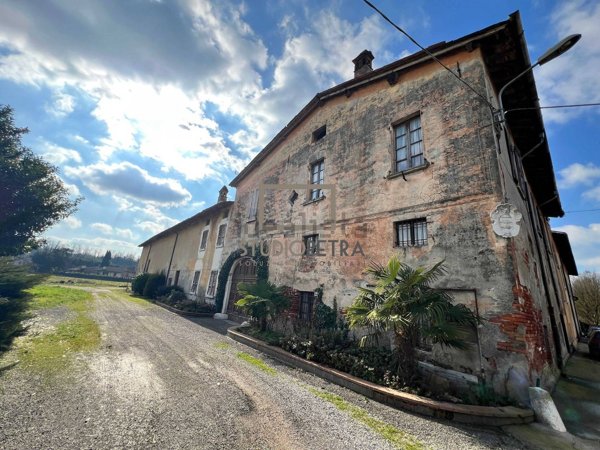 casale in vendita a Capriano del Colle