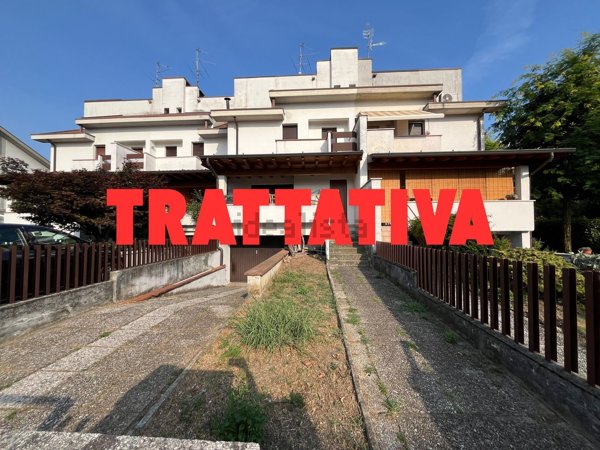 casa indipendente in vendita a Capriolo