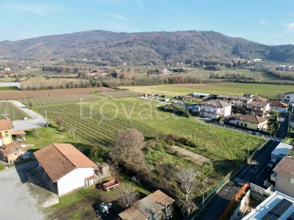 casa indipendente in vendita a Capriolo