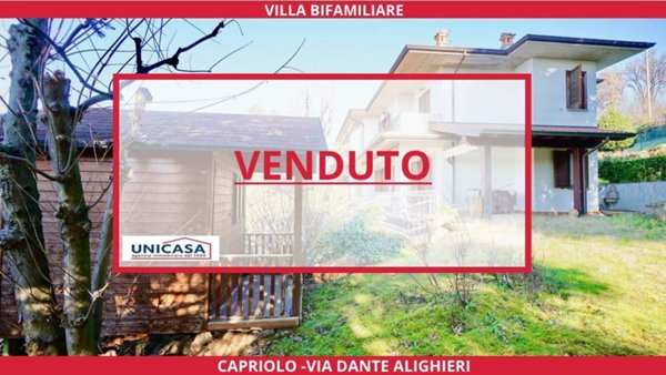 casa indipendente in vendita a Capriolo