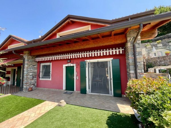 casa indipendente in vendita a Capriolo
