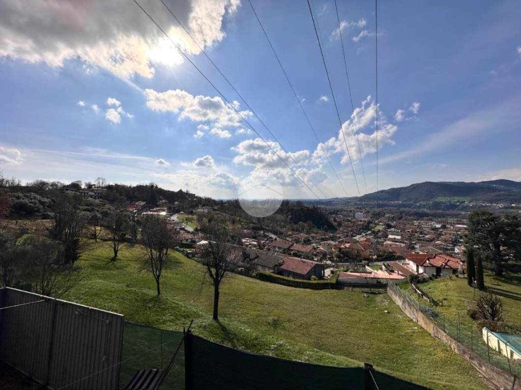 terreno edificabile in vendita a Capriolo