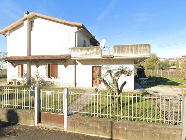 casa indipendente in vendita a Capriolo