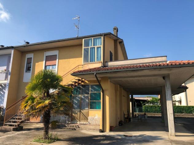 casa indipendente in vendita a Capriolo