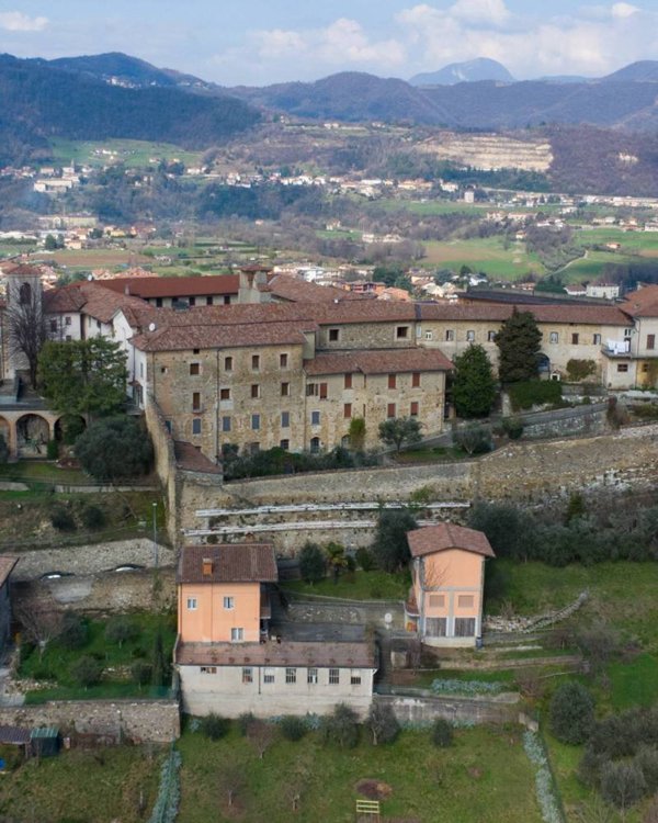 casa indipendente in vendita a Capriolo
