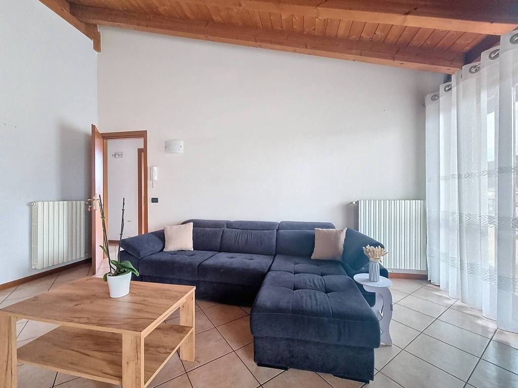 appartamento in vendita a Capriolo