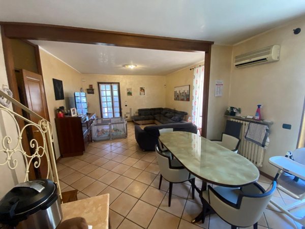 casa indipendente in vendita a Capriolo
