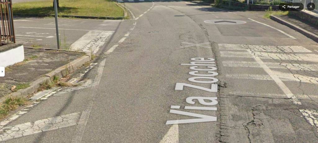 negozio in vendita a Capriolo