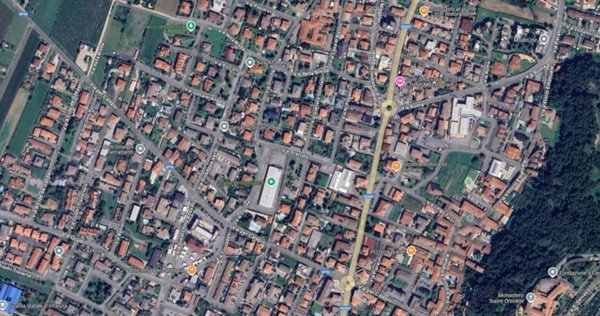 negozio in vendita a Capriolo