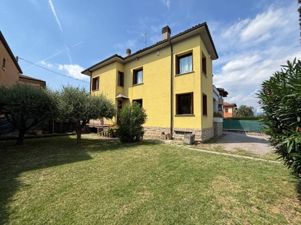 casa indipendente in vendita a Capriolo