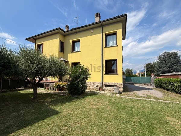 casa indipendente in vendita a Capriolo