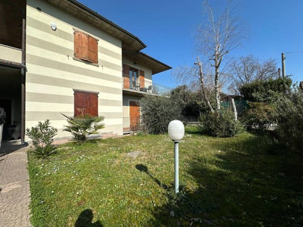 casa indipendente in vendita a Capriolo