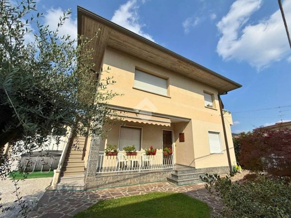 appartamento in vendita a Capriolo