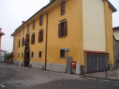 ufficio in vendita a Capriolo